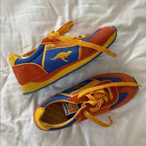 Vintage Orange KangaRoos Zip Pocket Sneakers - Women’s 9.5 - Excellent Condition